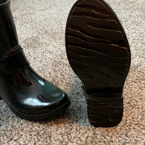 Worn only a couple times like new! - Picture 3 of 3